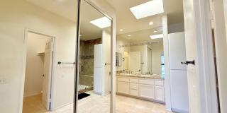 AVAILABLE NOW!! GORGEOUS 3 Bedroom 3 Bathroom Condo with Lake Views in Rancho Mirage! Gallery 14