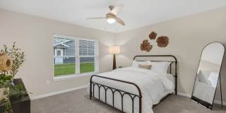 Redwood Amherst Gallery 18