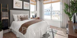 9001 Ventura Street Gallery 77