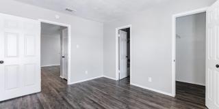 Ridgeview Gallery 16