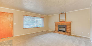 3 BD Camas Ranch-Style Home with Covered Patio & Spacious Backyard Gallery 1