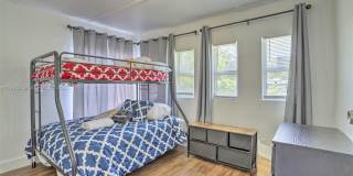 1920 NW 47th St Gallery 14