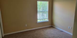 Spacious 3 bed 2 bath Home for rent! Gallery 7