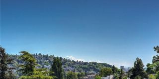 Magnolia Townhome Gallery 1