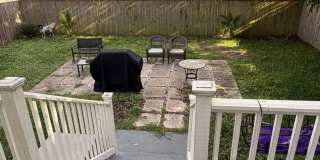 Gorgeous Single Family Home, 4BD/4BA with Large Backyard Gallery 21