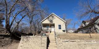 2 bed 1 bath House for rent! Gallery 1