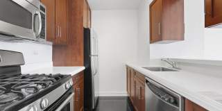 400 East 71st Street Gallery 3