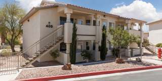 Beautiful upstairs 2-bedroom, 2-bathroom apartment Gallery 3