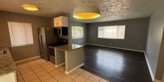 East Fountain Square 3 Bedrooms 1.5 Baths Gallery 11