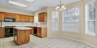 Westcreek Cul-de-Sac Home with Oversized Backyard Westcreek Cul-de-Sac Home with Oversized Backyard Gallery 9