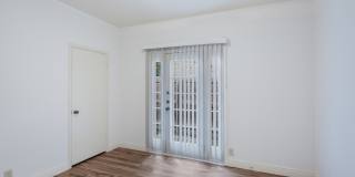 9231 LINBROOKE Gallery 24