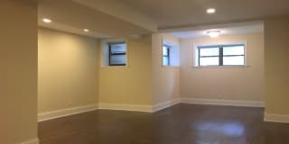 5111 S. Kimbark Avenue Gallery 6