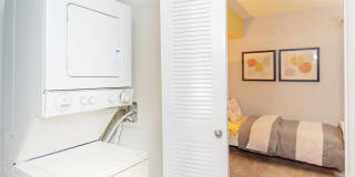 Hanover Crossing Apartments Gallery 29