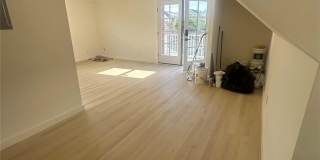 557 E Hudson Street Gallery 4