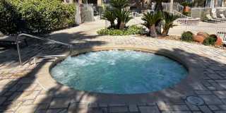 3 Bedroom Condo - Gated - Summerlin - Detached Garage- New Carpet Gallery 20