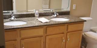 875 W Aloe Place Gallery 21