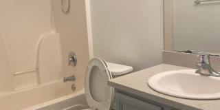 Room in 3 Bedroom Home at Tennyson Dr Gallery 14