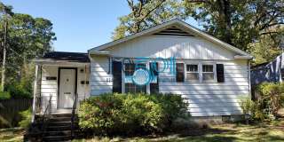 Coming Soon! Heights bungalow in GREAT school district awaits you Gallery 1