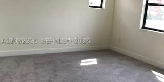 8102 NW 105th Ct Gallery 14