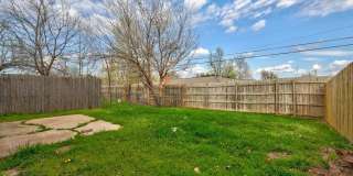 3 bedroom 2.5 bath - NW Highway and Rockwell Gallery 13