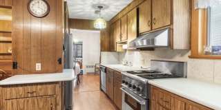 9 Stearns Avenue Gallery 2