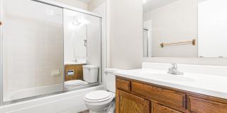 Half Duplex near Downtown Castle Rock with HUGE YARD and Garage! Gallery 16