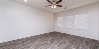 Spacious Home in Little Valley-Pets Negotiable Gallery 12