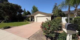 Beautiful Home with solar Rent Ready! Gallery 3