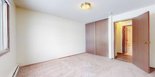 Brooklyn Crossing Gallery 18