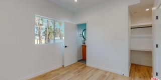 16012 Cantlay St Gallery 17