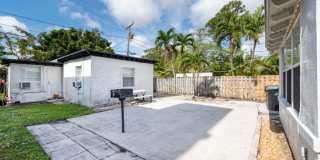 412 SE 17th Street Front, Fort Lauderdale, FL 33316 Gallery 16