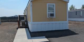 Great 2 bedroom 1 bathroom home in North Pointe! Gallery 1