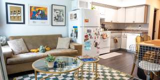 1537 W STILES Street Gallery 4