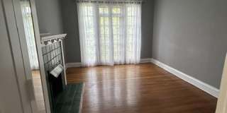 6041 Waterman Boulevard Gallery 4