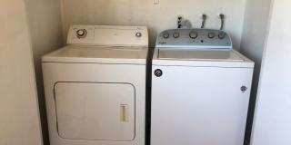 Super Cute and Close to Lake! Ready for Immediate move in! Gallery 14