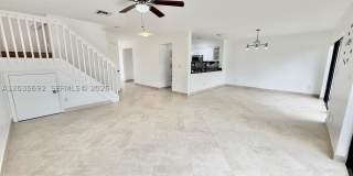 1415 SW 110th Way Gallery 12