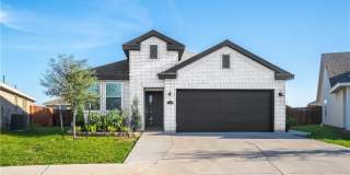 2604 N Plumbago Avenue Gallery 1