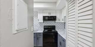 The Grove on 79th Gallery 58