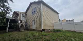 Gorgeous Corner lot Home for Rent! Gallery 36