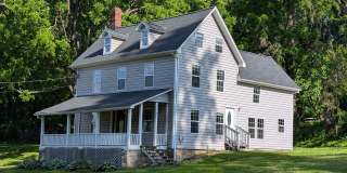 4 Bedroom Darlington Home Near State Park Gallery 1