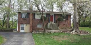 OAK RIDGE: 3 BEDROOM, 2.5 BATH HOME IN EMORY HEIGHTS Gallery 1