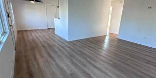 555-557 8th St. Gallery 18