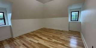 1115 N. Negley Avenue Gallery 12