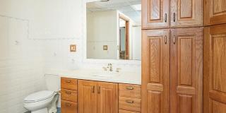 Large 5BR/3.5 Bath in Elm Heights. Available Now! Gallery 24