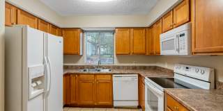 Monterey at Beach Boulevard Gallery 16