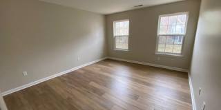 Beautiful Brick front Colonial Gallery 12