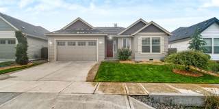 Modern. Spacious. Available Now Gallery 1