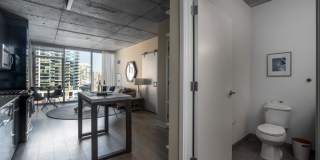 433 N Wells St Gallery 4