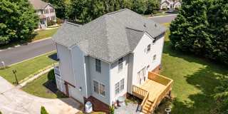 3 Bedroom || 2.5 Bathroom Home with Basement Gallery 3