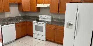 1389 SW 24th Ave Gallery 2